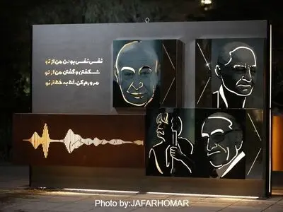 رونمایی از اثر *«هفت آینه هنر»* در گذر هنرمندان کیش به مناسبت *روز ملی خلیج فارس*
