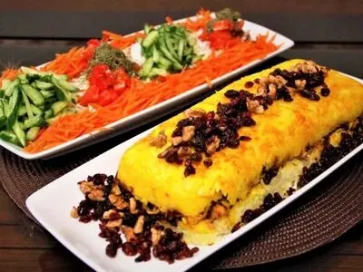 طرز تهیه ته چین کشمش و لپه 