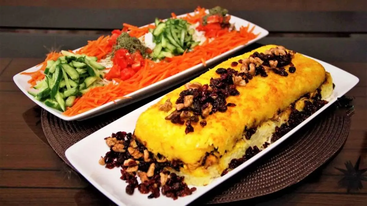 طرز تهیه ته چین کشمش و لپه 