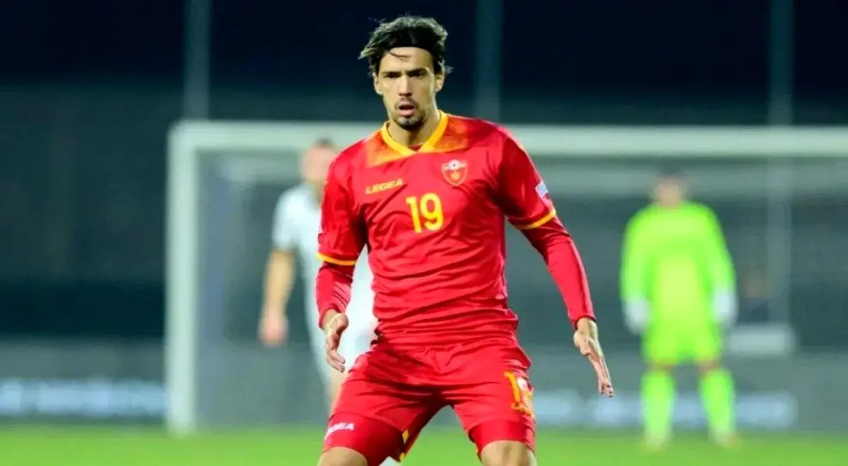 هافبک پرسپولیس و تجربه تلخ در فیفادی