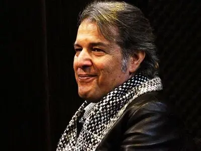 پسرِ نجیبِ تئاترِ بروجرد تشییع شد