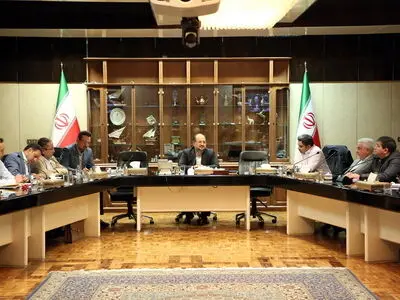 تشکیل شورای هماهنگی فروشگاه‌های زنجیره‌ای کشور/ ذخیره کالاهای اساسی بیش از نیاز داخلی