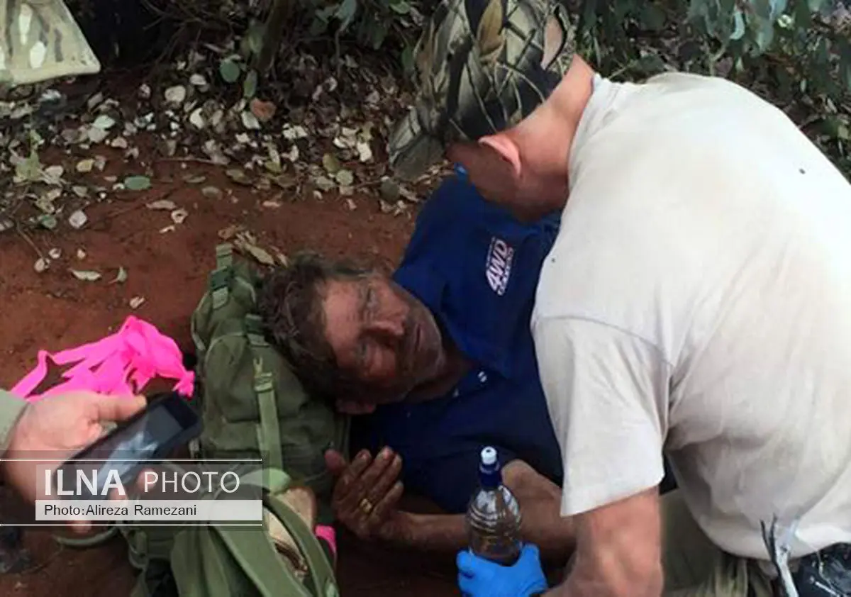 زنده ماندن مرد گرفتار در بیابان با خوردن مورچه + تصاویر