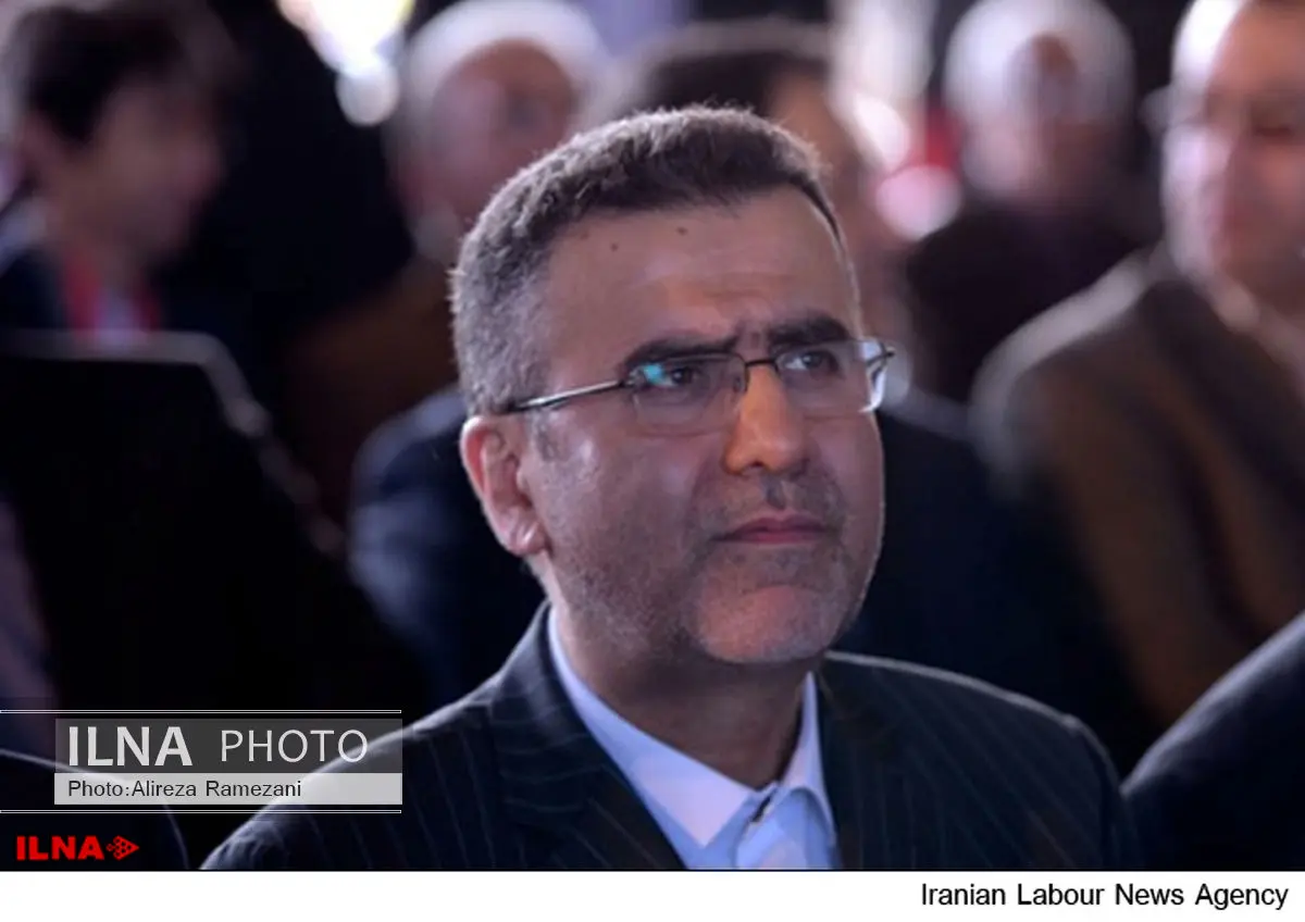 کسانی که برای سینماگران ایجاد نگرانی می‌کنند، باید پاسخگو باشند
