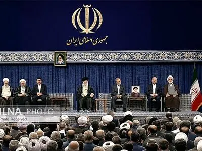 برگزاری مراسم تنفیذ حکم ریاست جمهوری از سوی رهبر انقلاب 