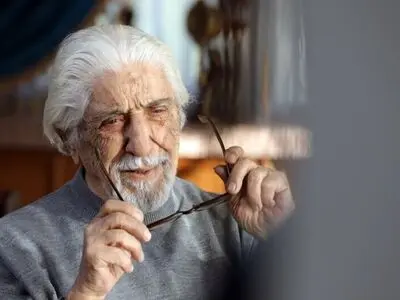 پیکر روح‌الله مفیدی در زادگاهش به خاک سپرده شد