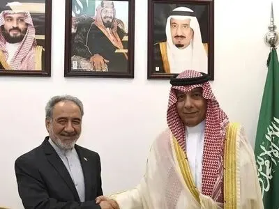 القنصلیة الایرانیة في جدة تستعید نشاطها رسمیا بعد 8 اعوام