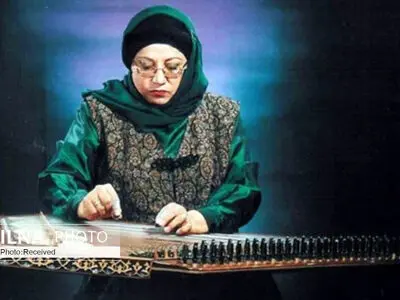 سنتور و قانون نباید کنار یکدیگر قرار گیرند/ جشنواره موسیقی فجر مورد تایید من نیست
