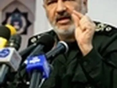 نیازمند جوان سازی پیکره‌ مدیریتی سپاه هستیم