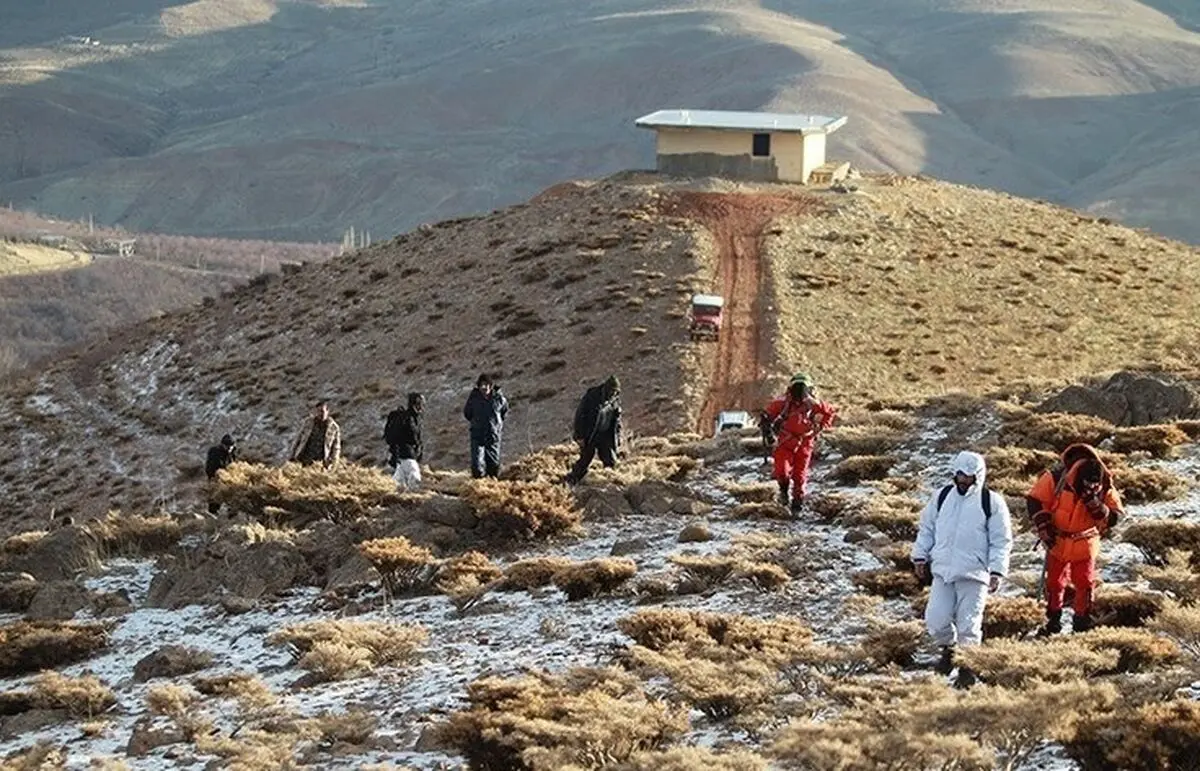 تحویل اجساد جان‌باختگان هواپیما کذب است/ بقایای جزیی را تحویل گرفتیم/ سالم بودن برخی پیکرها را تایید نمی‌کنم