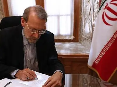 فی برقیة تعزیة لنظیره النیوزیلندی... لاریجانی یدین المجزرة الارهابیة ضد المسلمین بنیوزیلندا