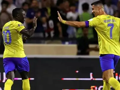 تماس گرم رونالدو با مانه بعد از قهرمانی سنگال