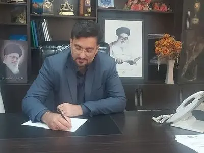 تدوین چشم انداز توسعه لالی با مشارکت نخبگان/ پیگیری تکمیل و توسعه زیرساخت ها و رفع بیکاری