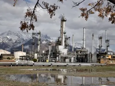 حمایت هادی درویش وند سهامدار عمده پالایشگاه کرمانشاه از پروژه‌های کیفی‌سازی