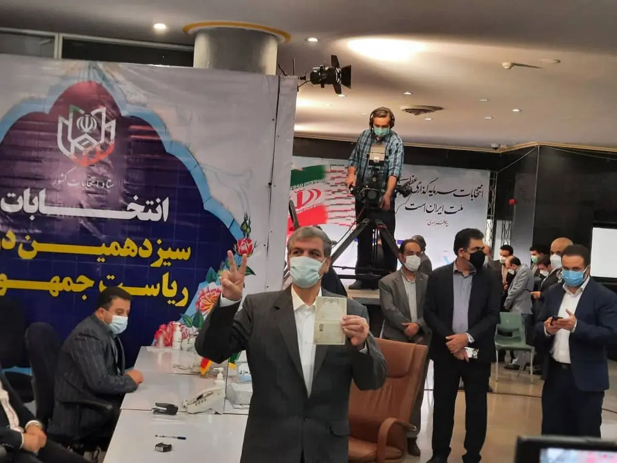 کواکبیان در انتخابات ریاست‌جمهوری نام‌نویسی کرد