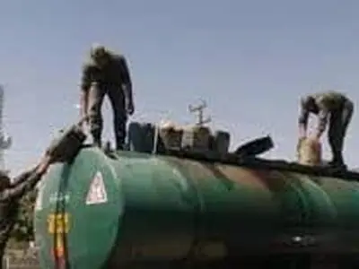 کشف ۶۰۰۰ لیتر گازوئیل قاچاق در منطقه مرتضی‌گرد 