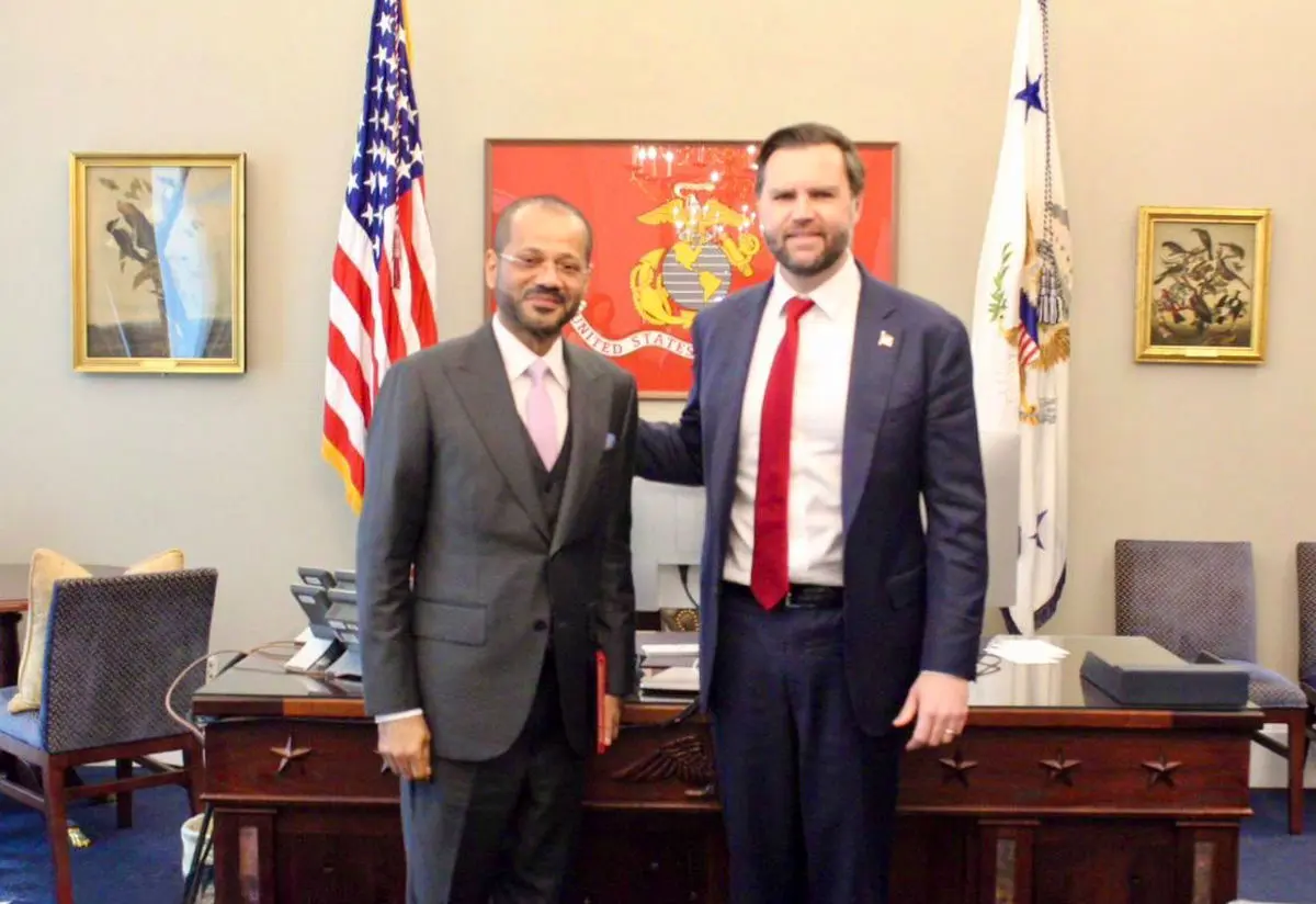 وزیر خارجه عمان: صلح در دسترس است