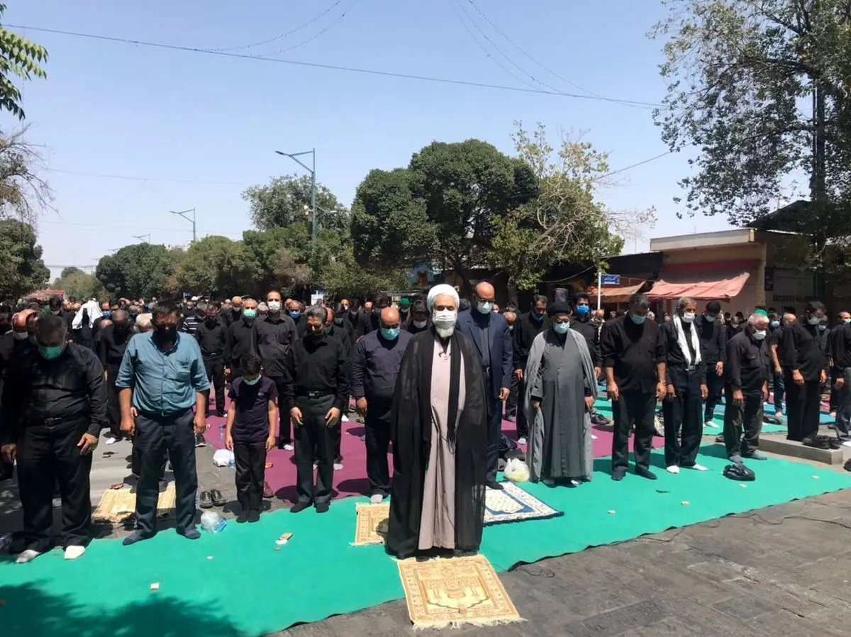 نماز ظهر عاشورا در قزوین برگزار شد