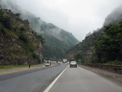 درخواست نماینده آمل پیرامون آماده‌سازی جاده هراز برای سفرهای نوروزی