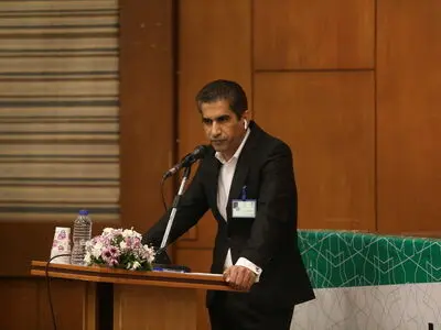 کامرانی فر: از تصمیمات مجمع ناراحت هستم/ چند بار استعفا کردم اما نپذیرفتند