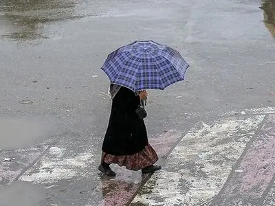 بارندگی ادامه دارد

