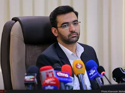 نامه به رئیس‌جمهور برای همکاری بیشتر دستگاه‌های دولتی با پیام‌رسان‌های داخلی/ جزئیات جلسه امروز با ۳ کمیسیون مجلس
