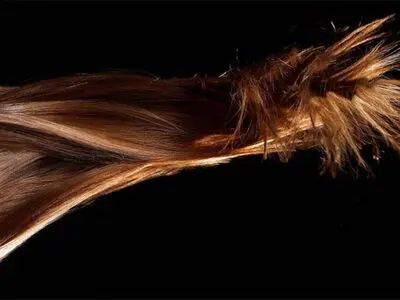 خوابیدن با موی خیس چه مضراتی به دنبال دارد؟