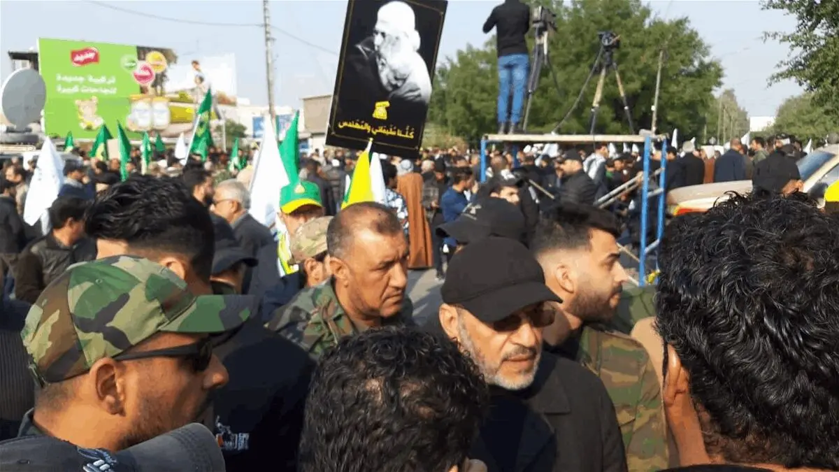 حضور مقام‌های سیاسی و نظامی بلندپایه عراقی در مراسم تشییع شهدای حمله تروریستی آمریکا