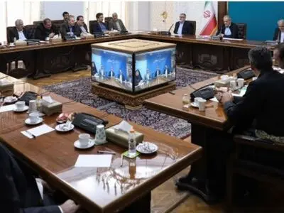 درخواست بخش خصوصی برای اجرای دستور رییس جمهور در حذف موانع داخلی گردشگری/رییس انجمن صنفی دفاتر مسافرتی ایران: درخواست بخش خصوصی از دولت تدوین برنامه ملی رفع موانع و جهش گردشگری است