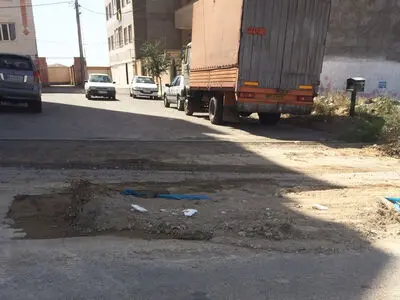 بازسازی خط اصلی انتقال فاضلاب خیابان لاله جنوبی به نیمه رسید