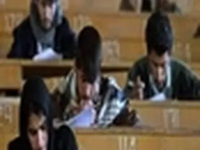 پذیرش اتباع خارجی در رشته‌هایی که منجر به ایجاد تعهدات استخدامی برای جمهوری اسلامی ایران شود ممنوع است