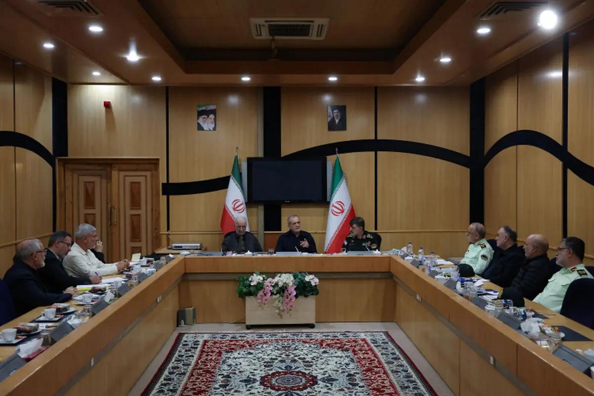 ترجیح عقلانی، منطقی و مبتنی بر منافع ملی، تکمیل پیروزی‌ نیروهای مسلح، در عرصه دیپلماسی است