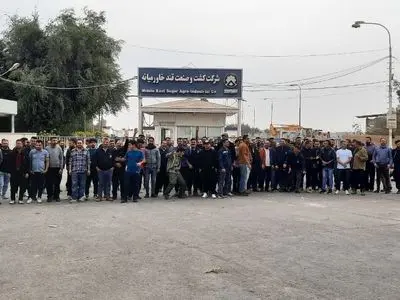 اعتراض کارگران قند خاورمیانه شوش وارد روز سوم شد