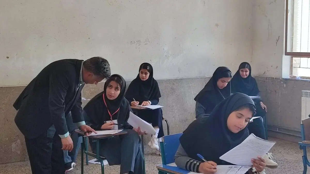 امتحانات نهایی دانش آموزان با فاصله ۱۵ روز بعد از صدور مجوز برگزار می شود