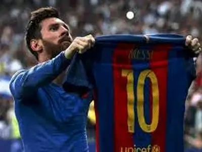 ویدئو نوستالوژی: مرور لحظات ویرانگر مسی در قلب ال‌کلاسیکو