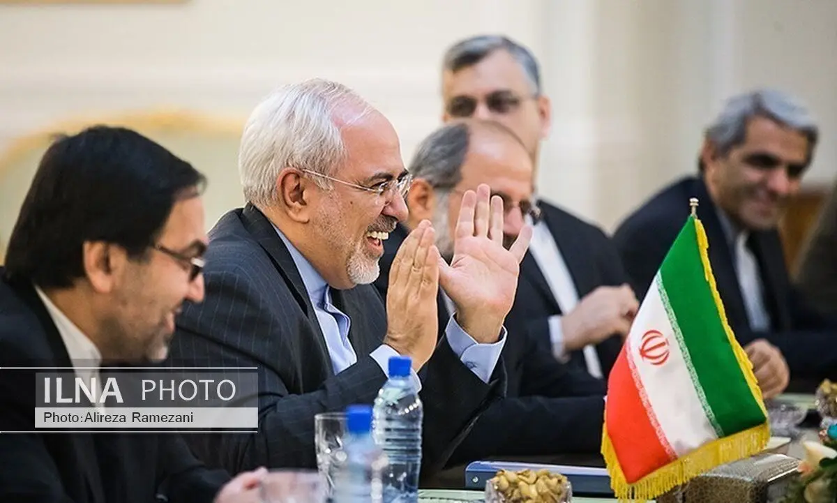 عکس/ فیگورهای جالب ظریف در دیدار با وزیر خارجه آلمان 
