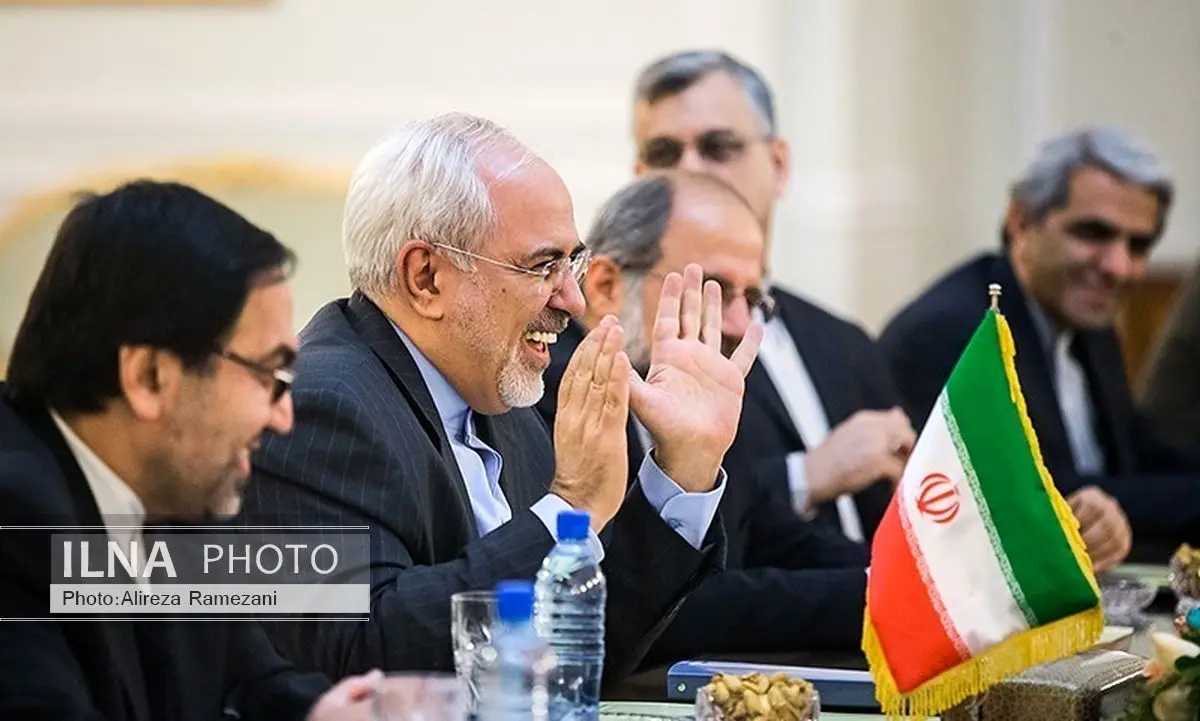 عکس/ فیگورهای جالب ظریف در دیدار با وزیر خارجه آلمان