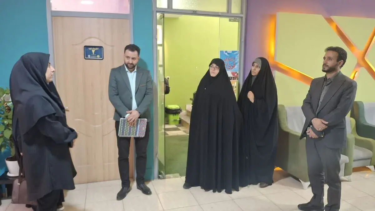 بازدید مشاور وزیر بهداشت در امور زنان از گروه مؤسسات بهارنکو