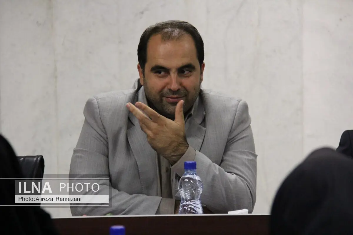 کتابخانه اتاق بازرگانی زنجان مرجعی برای فعالان حوزه اقتصادی است 