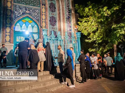 ساعات پایانی رای گیری دور دوم انتخابات ریاست جمهوری در حسینیه ارشاد/ 1