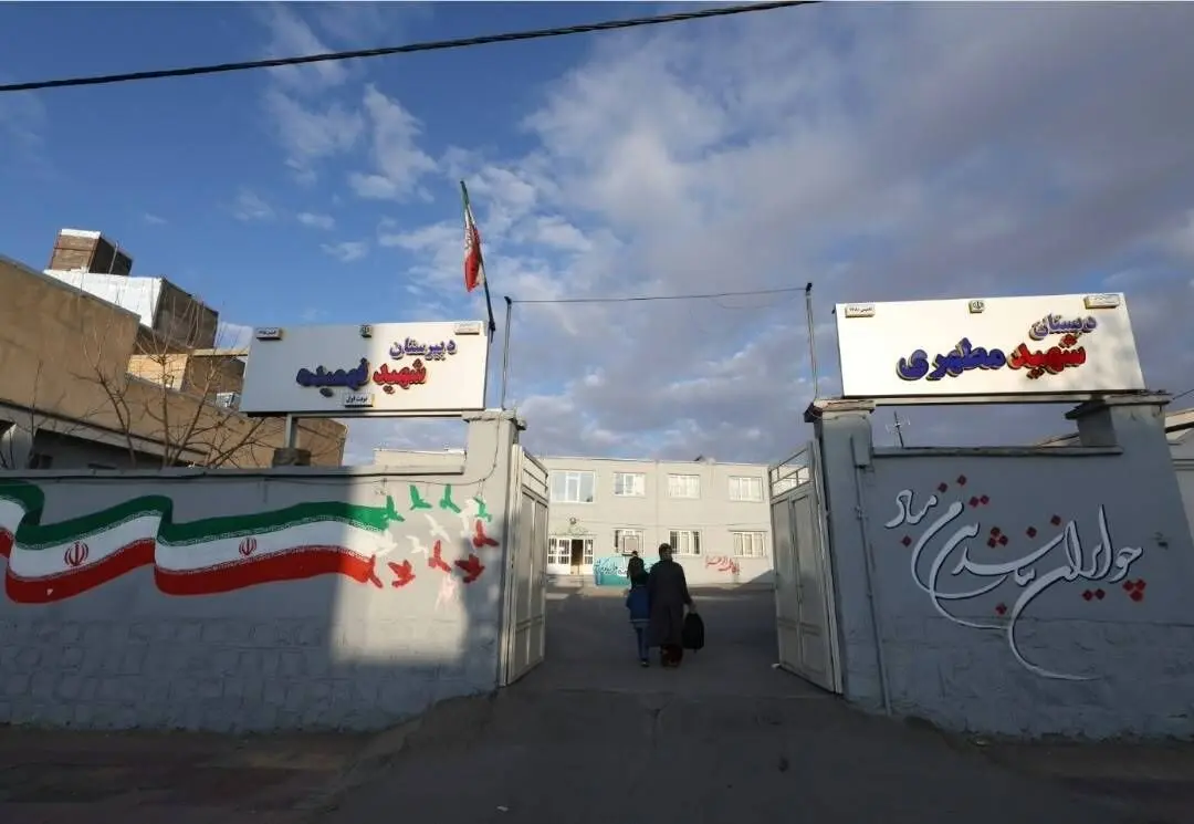 ایرانسل با نوسازی مدارس و گسترش عدالت آموزشی به استقبال سال تحصیلی جدید رفت