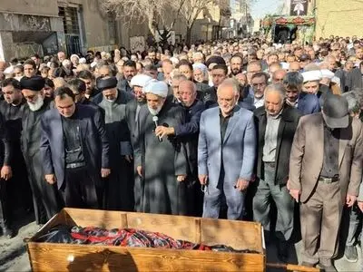 تشییع پیکر محمد قمی جانباز دفاع مقدس و نماینده سابق پاکدشت و ورامین