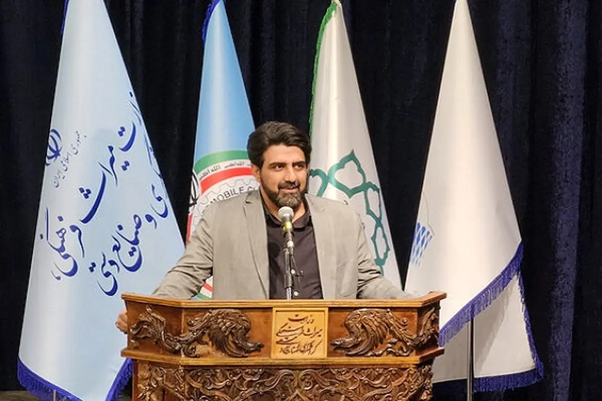 شهرداری تهران از برنامههایی که موجب نشاط و امید در خانوادهها میشود، استقبال میکند