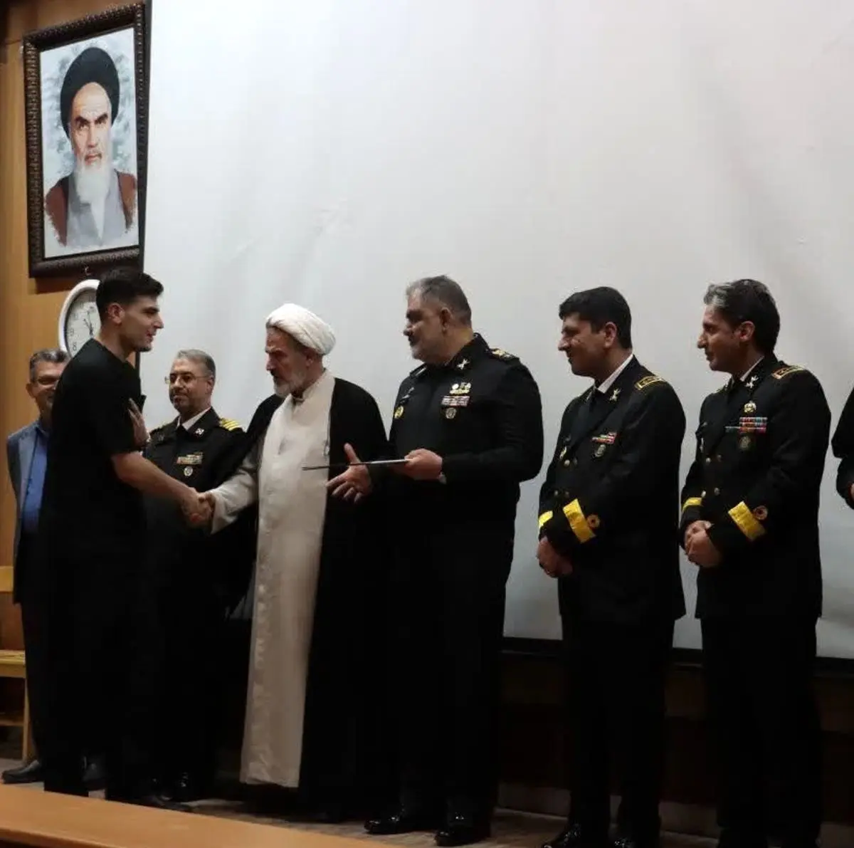 پرستاران خط مقدم سلامت جامعه هستند