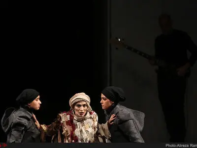کنسرت- نمایش «خط سوم» 