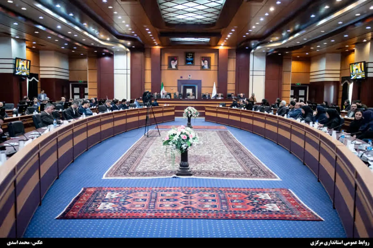 از ظرفیت روابط‌عمومی‌ها و پایگاه خبری برای معرفی اقدامات دولت استفاده شود