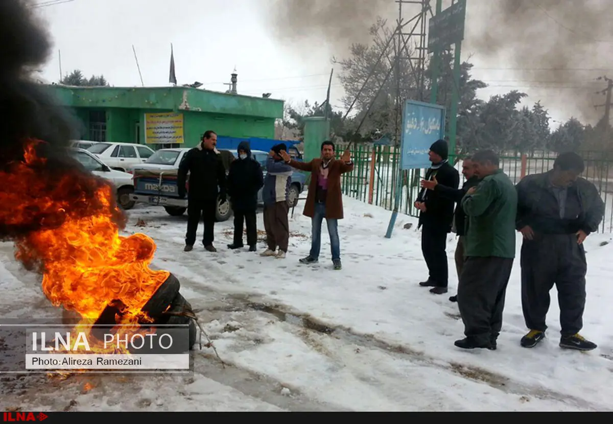 تجمع کارگران سبز مهاباد برای 26مین روز متوالی/مذاکرات بر سر حقوق صنفی از سر گرفته شود 