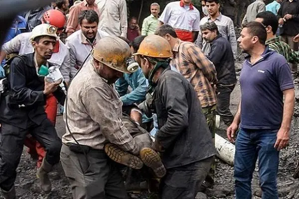 ۱۰ مرگ در ۳ سال در معدن طزره/ کارگران از دلایلِ تکرارِ حوادثِ مرگبار می‌گویند