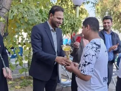  نخستین المپیاد فرهنگی و ورزشی  افراد دارای اختلال اعصاب و روان در شیراز برگزار شد