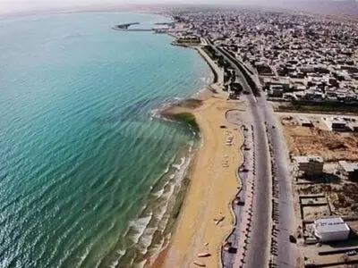 دیوار کشی روی دریا با هدف استحصال زمین/ معیشت ۱۰ هزار صیاد کُنارکی زیر تیغ توسعه/فراکسیون محیط زیست، خواستار رسیدگی به تخلفات احتمالی دیواره ساحلی